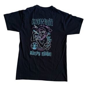 HIC Hawaiian Island Creations Share Aloha Short Sleeve Tee